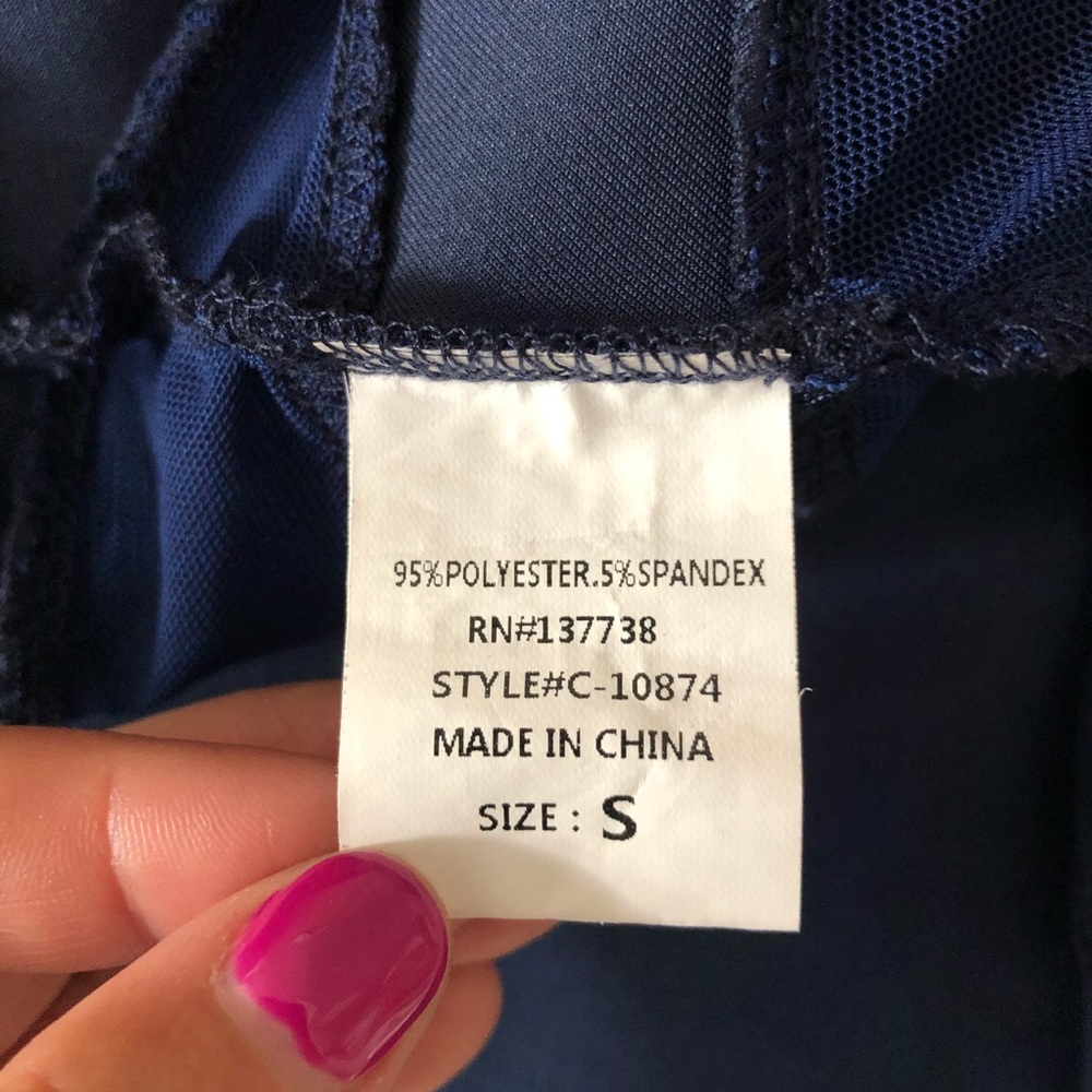 Lulu’s Sheer Determination style dress - Picture 3 of 8